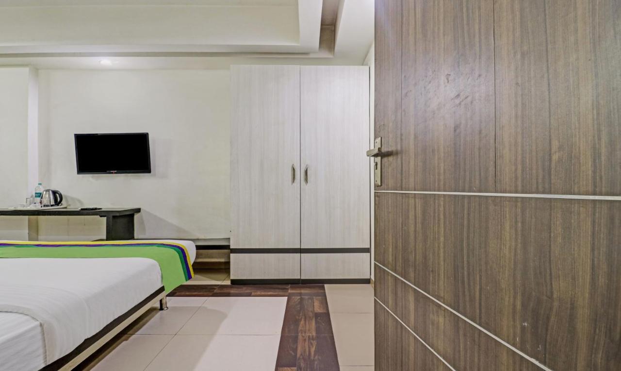 Hotel Treebo Trend Mohit Regency Bhopal Exterior foto
